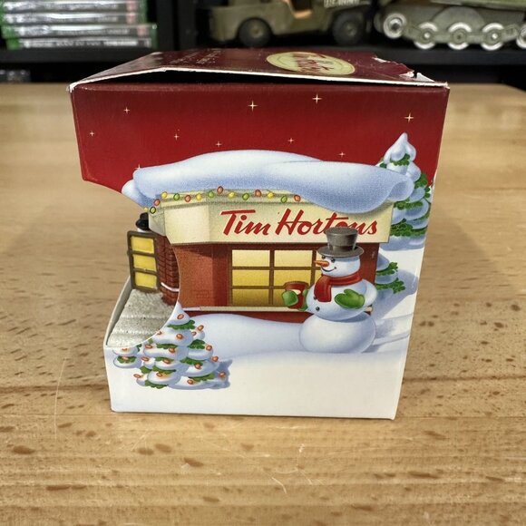 Tim Hortons 2012 Cafe Bake Shop Restaurant Christmas Ornaments In Box - Picture 3 of 6